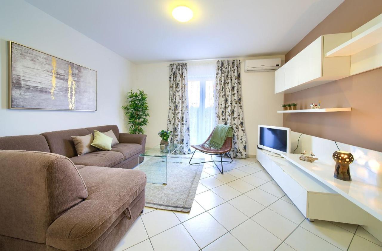 Apartments Aster 马林斯卡 外观 照片